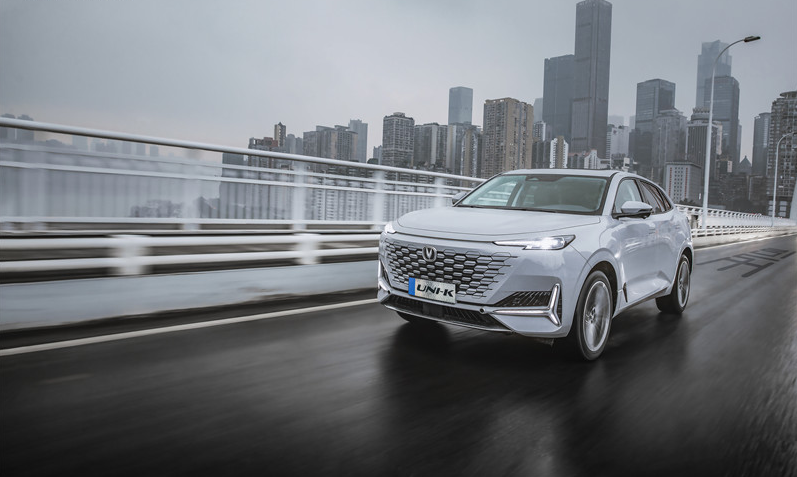 长安UNI-K配置曝光，定义中大型SUV